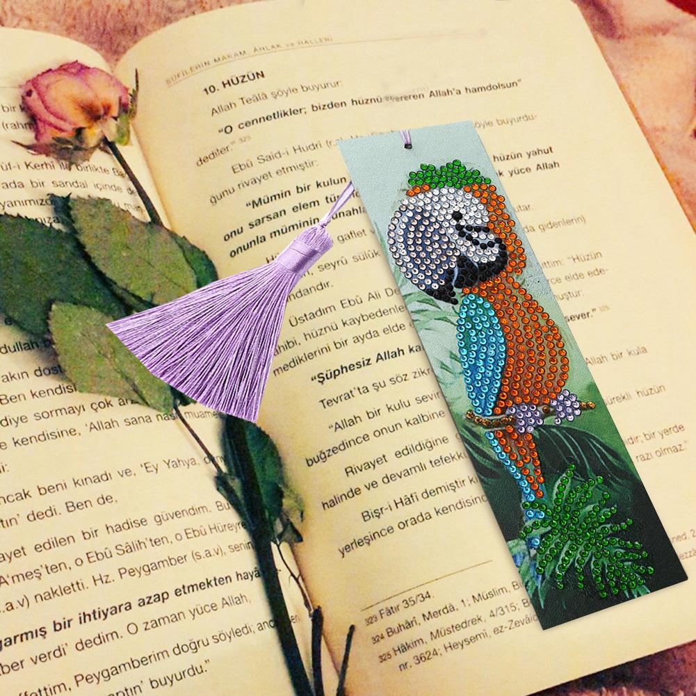 DIY Perroquet Bird Special Shaped Diamond Painting Leather Bookmark with Tassel